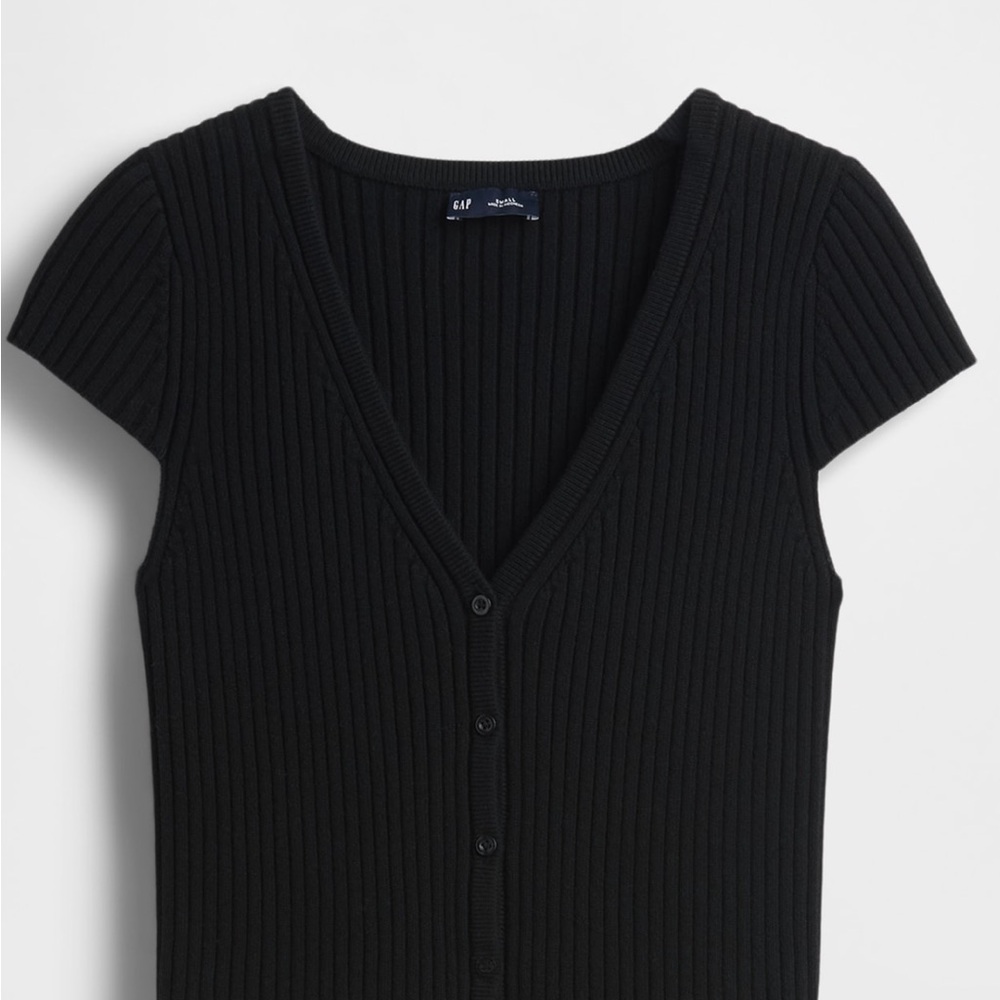 GAP Black Ribbed Button-Up Top